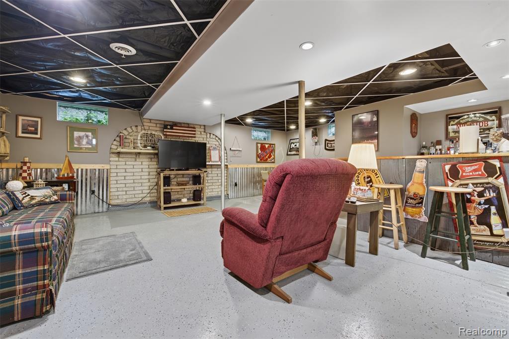 5977 Anglers Drive, Ortonville, MI 48462 — Photo 25