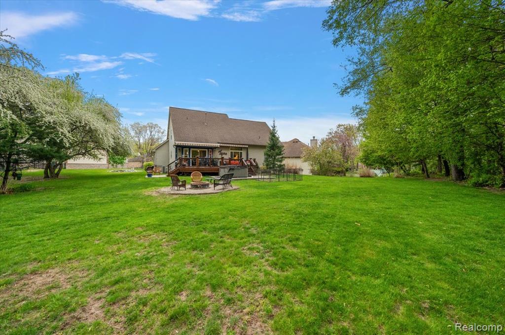 607 Salus Drive, Waterford, MI 48327 — Photo 41