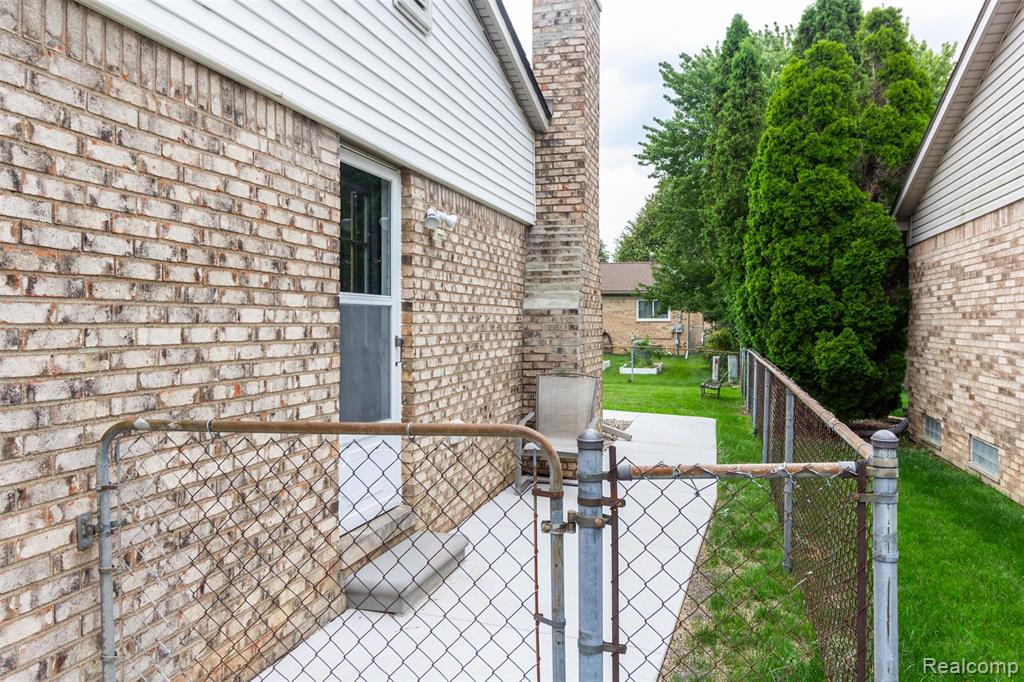 46376 Meadow Lane, Macomb, MI 48044 — Photo 36
