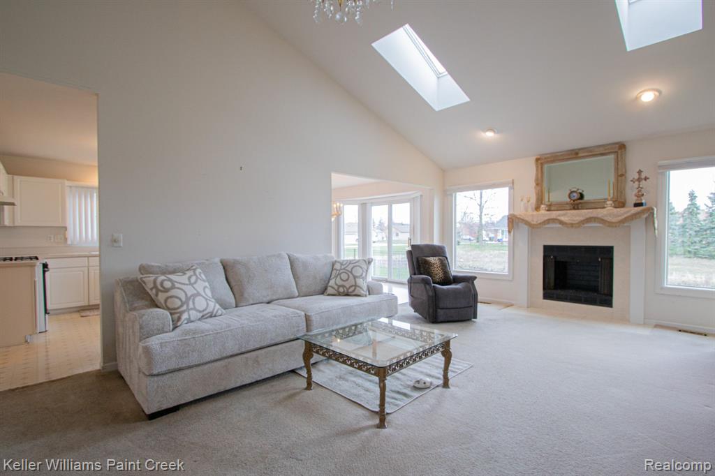 47466 S FORK Drive, Macomb, MI 48044 — Photo 8