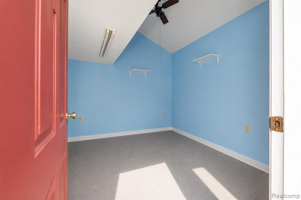 1107 Odessa Drive, Holly, MI 48442 — Photo 37