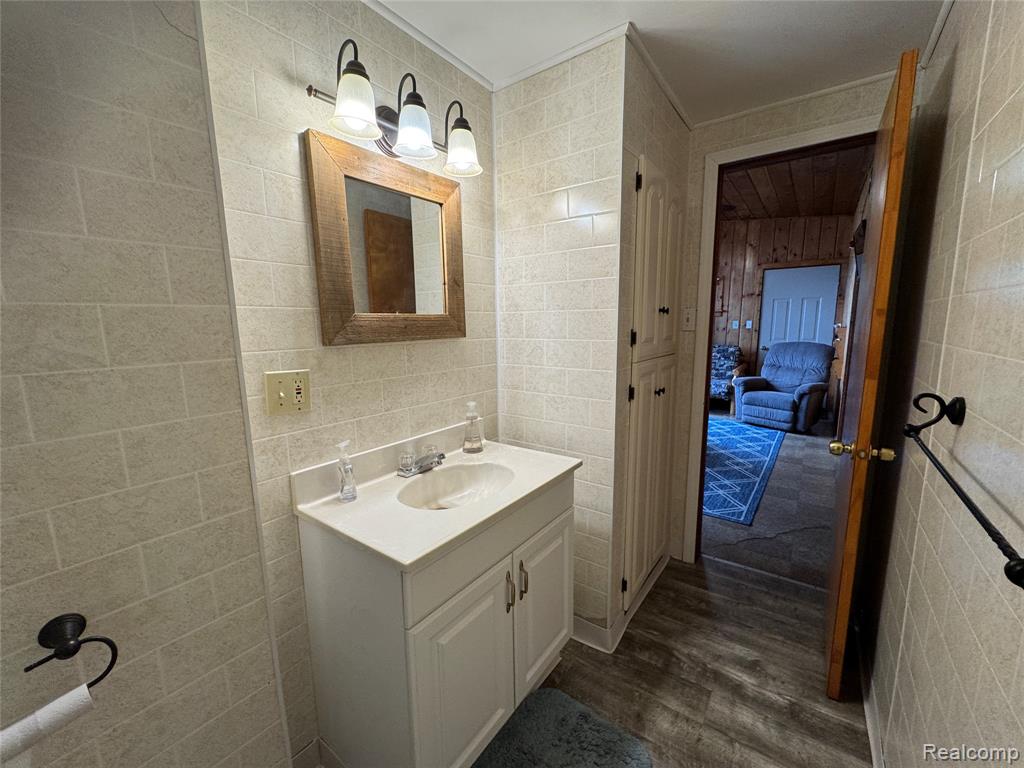 5999 Oak Road, Rose City, MI 48654 — Photo 49