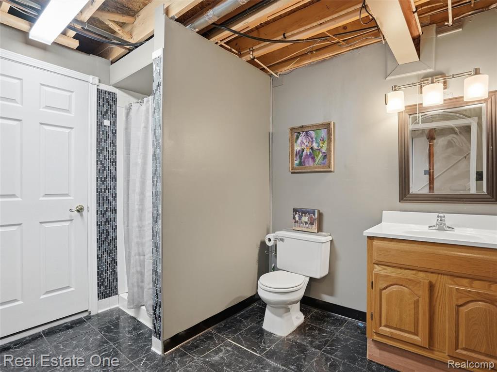 1786 Four Seasons Drive, Howell, MI 48843 — Photo 38