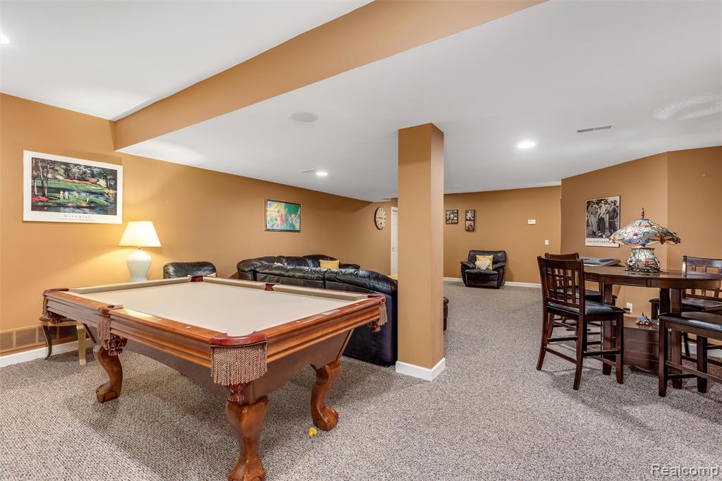 4687 Oakhurst Ridge Road, Clarkston, MI 48348 — Photo 32