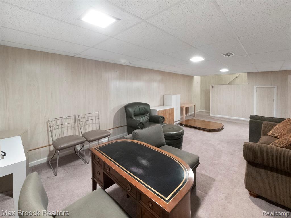 6769 Heather Heath, West Bloomfield, MI — Photo 29