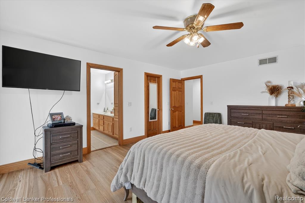 10310 Sharp Road, Swartz Creek, MI 48473 — Photo 15