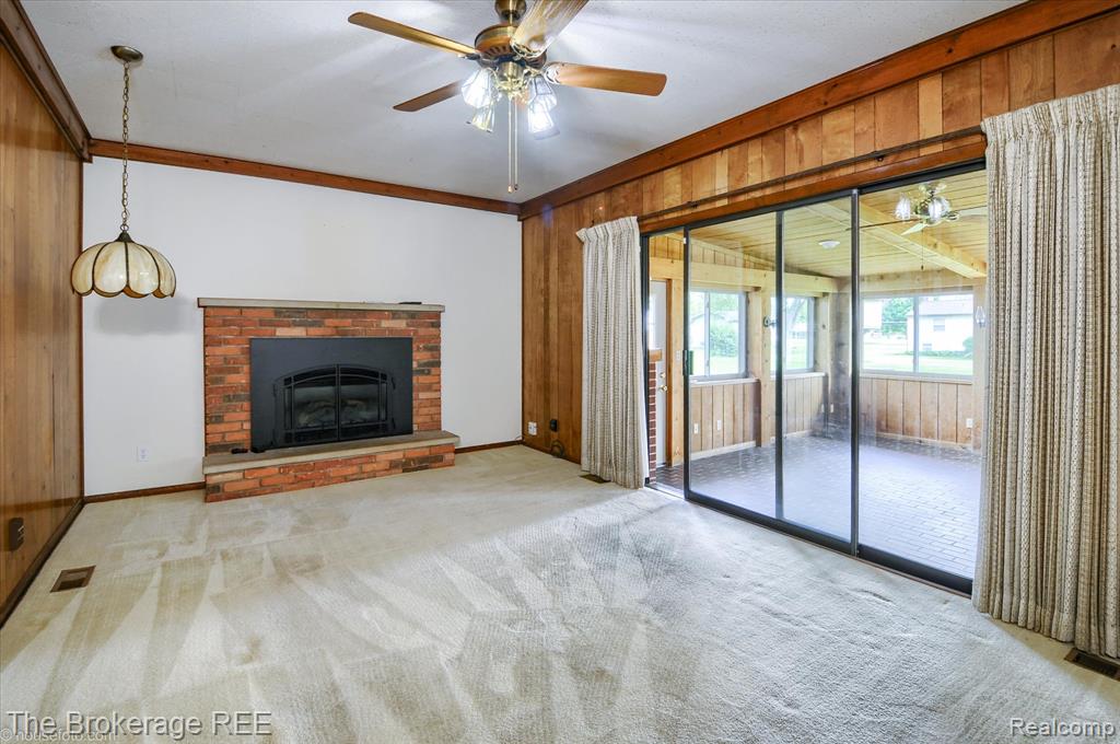 6228 Greenview Drive, Burton, MI 48509 — Photo 24