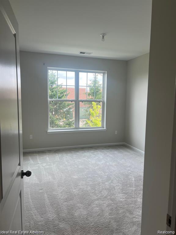 10040 RIDGE RUN Street, Howell, MI 48855 — Photo 9