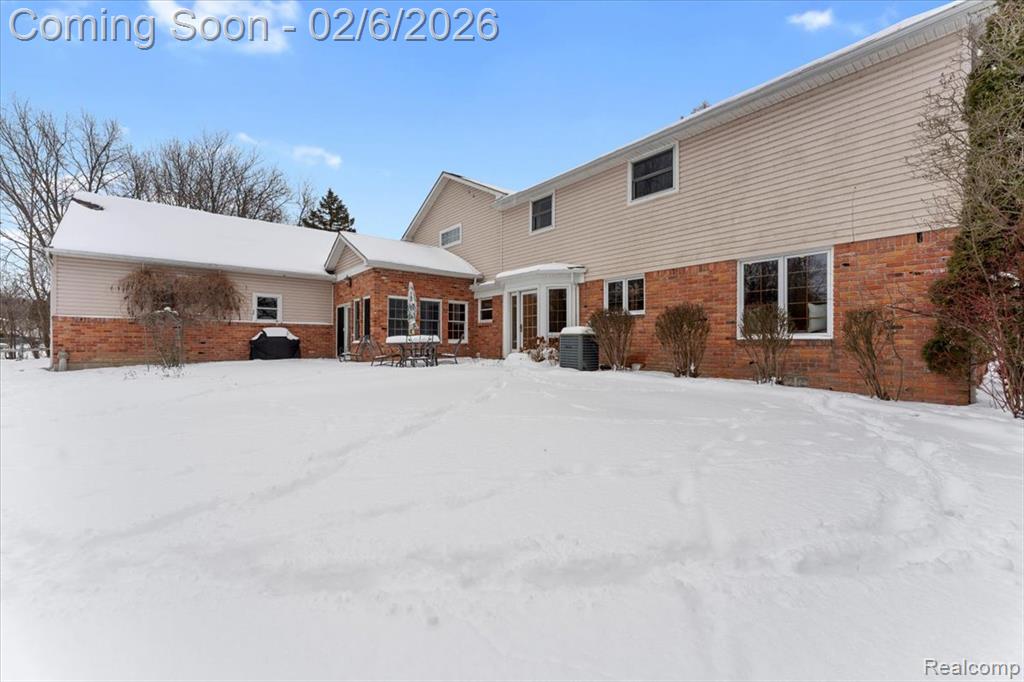 8842 Thorntree Drive, Grosse Ile, MI 48138 — Photo 59