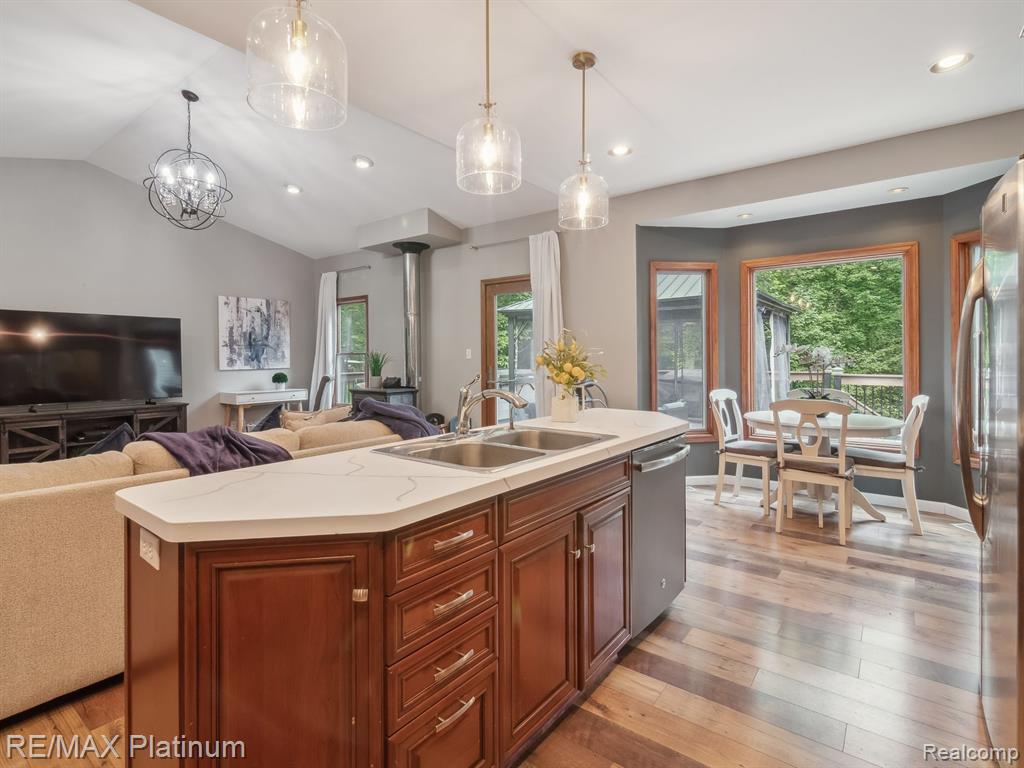 18364 WALNUT Lane, Gregory, MI 48137 — Photo 15