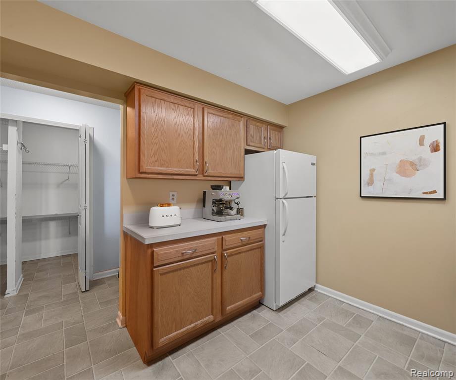 101 Fieldcrest Street, Ann Arbor, MI 48103 — Photo 12