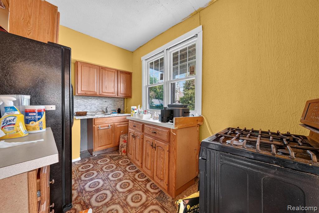 504 Trowbridge Street, Detroit, MI 48202 — Photo 9