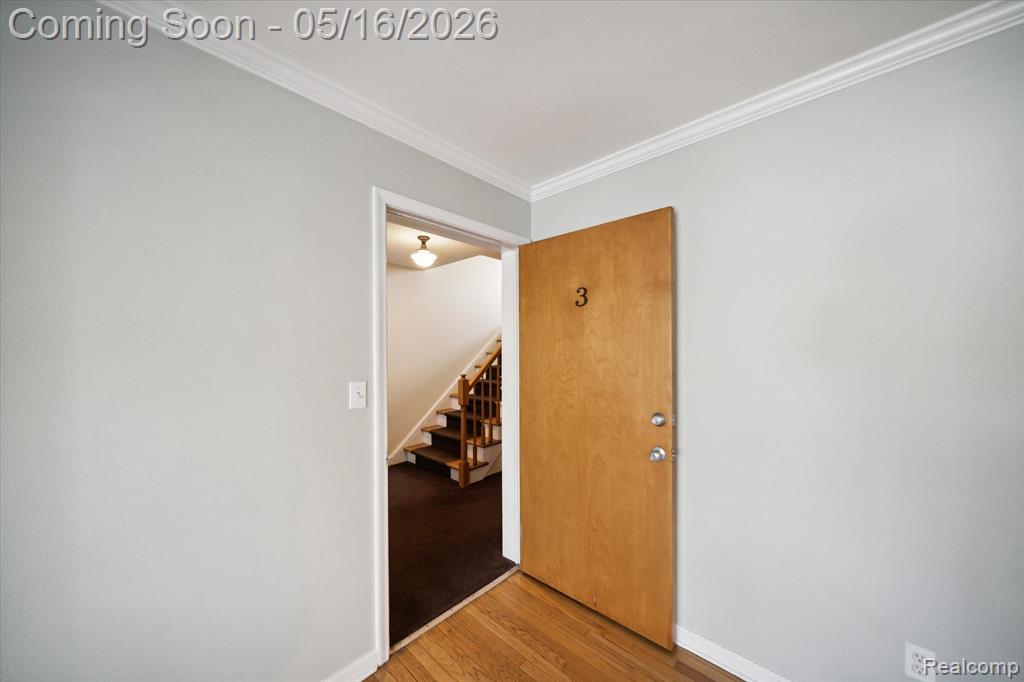 617 E Lincoln Avenue, Royal Oak, MI 48067 — Photo 8