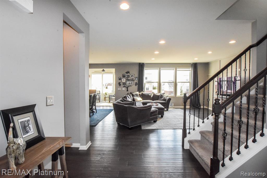 29914 BRAEBURN, New Hudson, MI 48165 — Photo 13