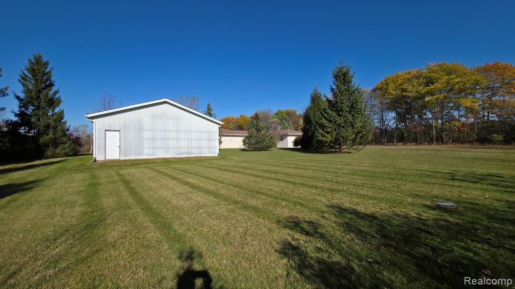 3854 Castle Road, North Branch, MI 48461 — Photo 5