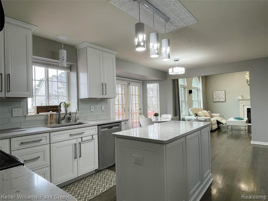 4927 Ravine Court, Ann Arbor, MI 48105 — Photo 7