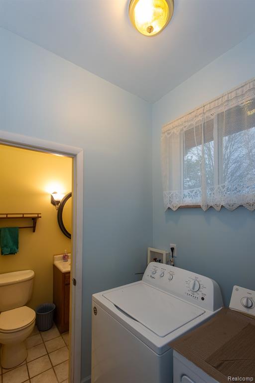 6226 GOLFVIEW Drive, Burton, MI 48509 — Photo 41