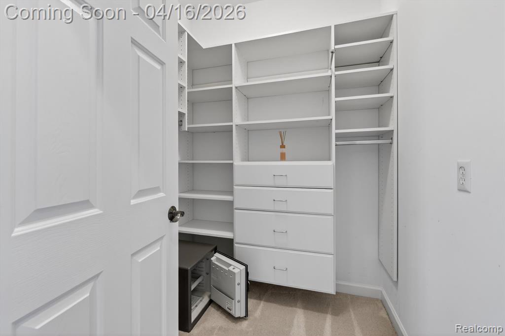 625 Southshore Drive, Oxford, MI 48371 — Photo 35