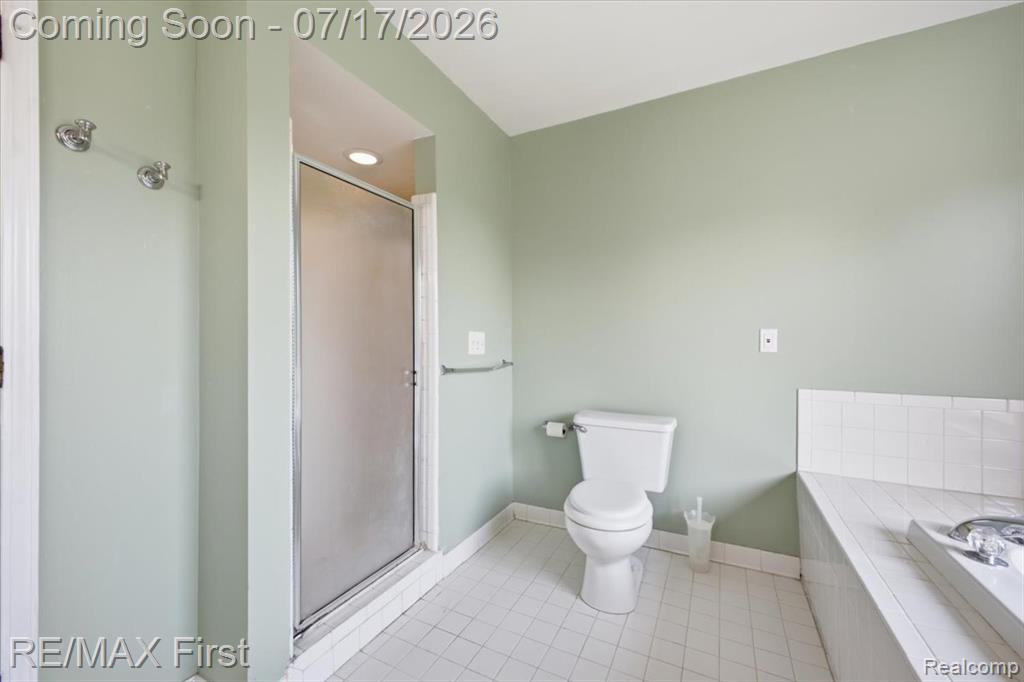 50443 Middle River Drive, Macomb, MI 48044 — Photo 41
