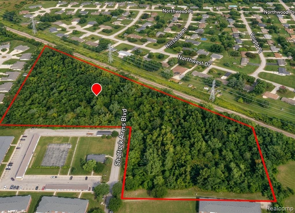 3600 Shattuck Road, Saginaw, MI 48603