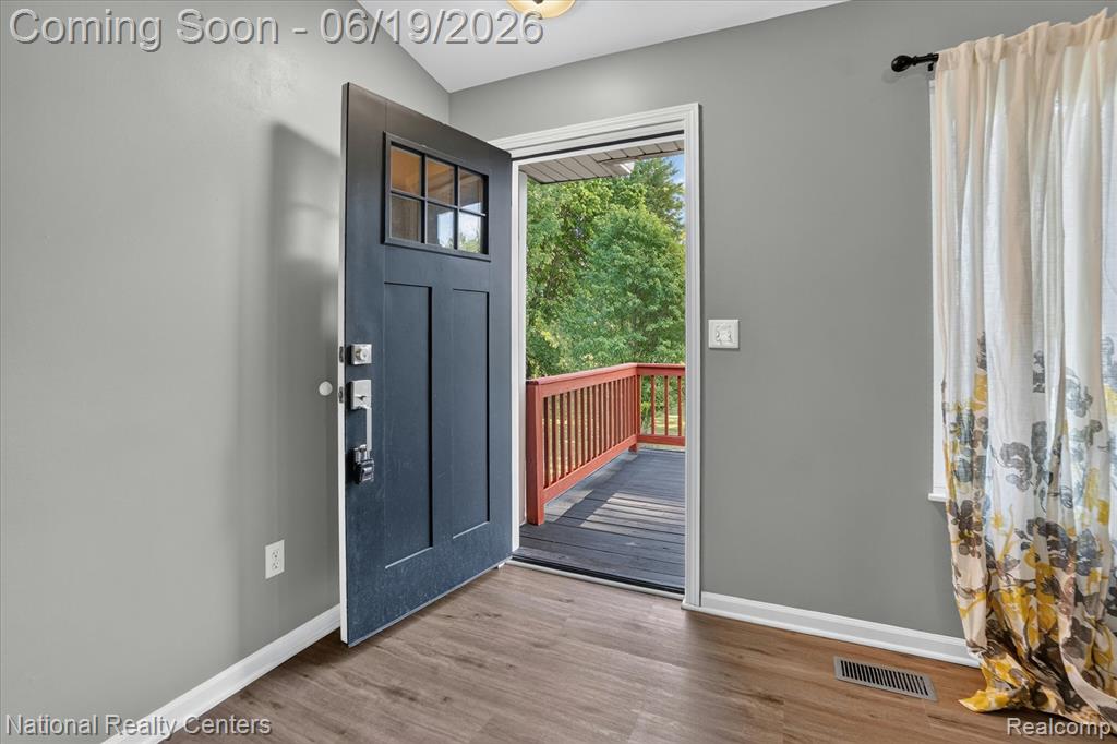 8280 W Rolston Road, Linden, MI 48451 — Photo 3