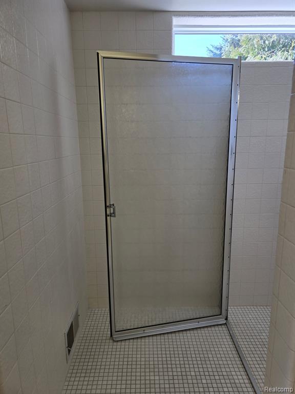 5618 NORTHCREST Crossing, Clarkston, MI — Photo 31