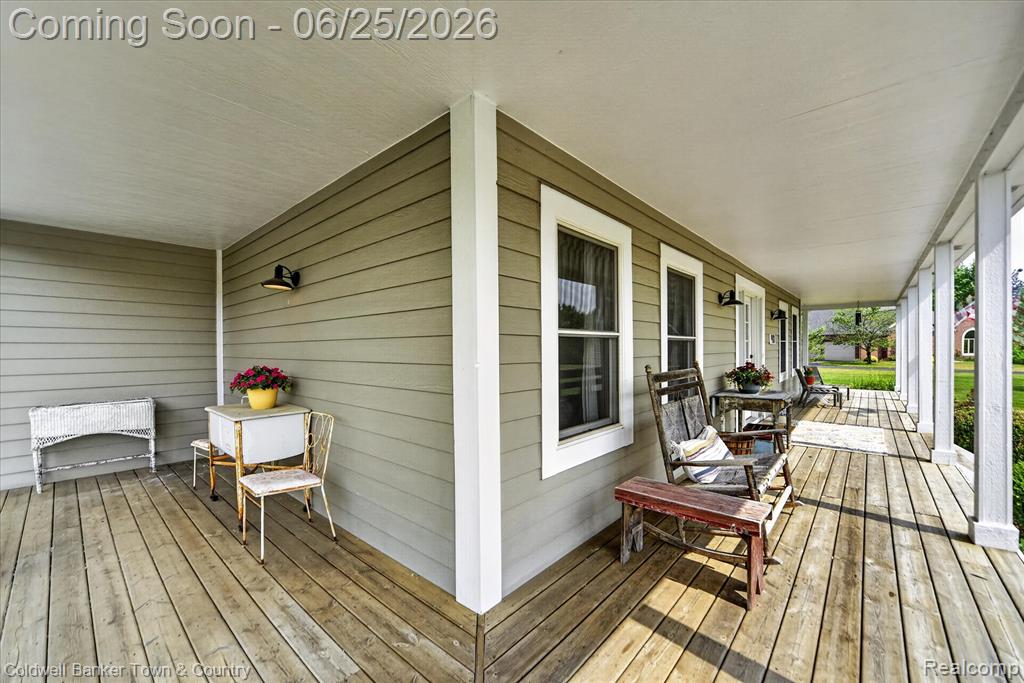 918 Gray Fox Court, Howell, MI 48843 — Photo 6
