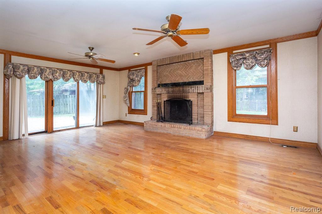 4996 Sanford Drive, Sterling Heights, MI 48310 — Photo 9