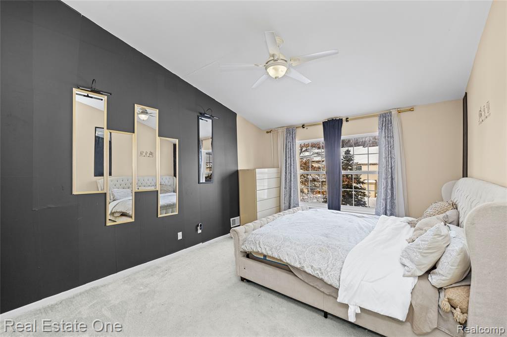 167 S Vista Drive, Auburn Hills, MI 48326 — Photo 23