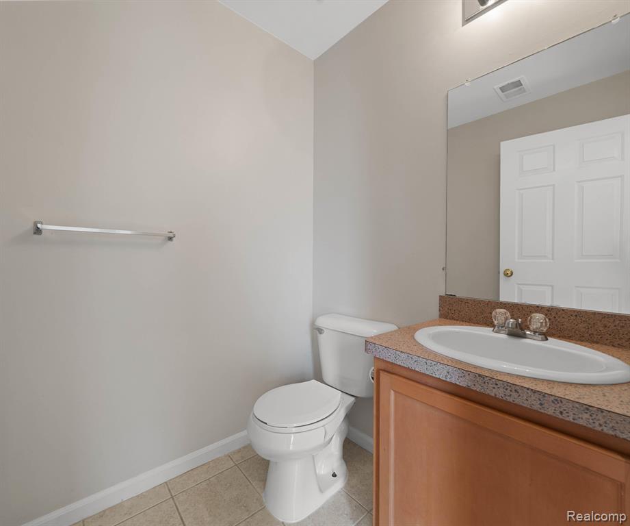 3034 CLOVERLY Lane, Ann Arbor, MI 48108 — Photo 9