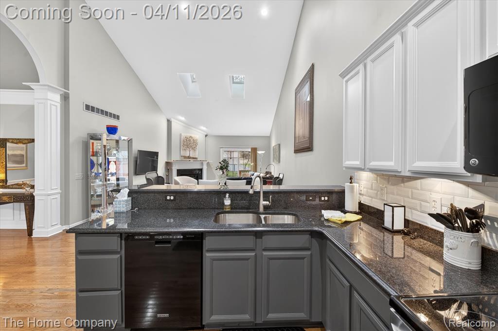 626 Rachel Lane, Milford, MI 48381 — Photo 19