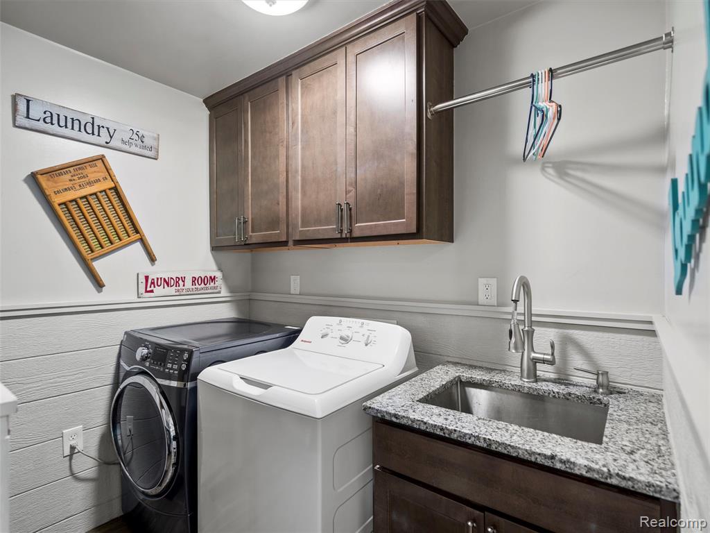3365 Howland Road, Almont, MI 48003 — Photo 32
