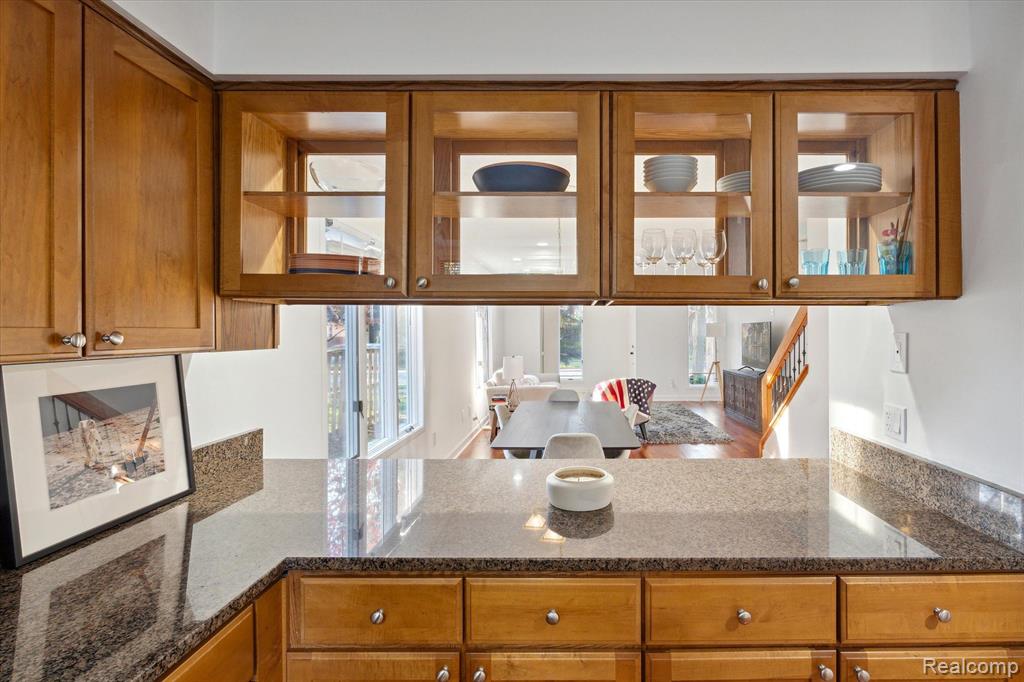 677 E Lincoln Street, Birmingham, MI 48009 — Photo 7