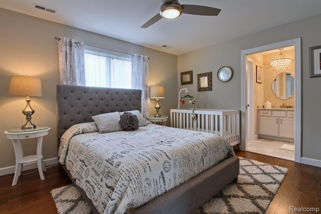 526 Plum Street, Wyandotte, MI 48192 — Photo 32