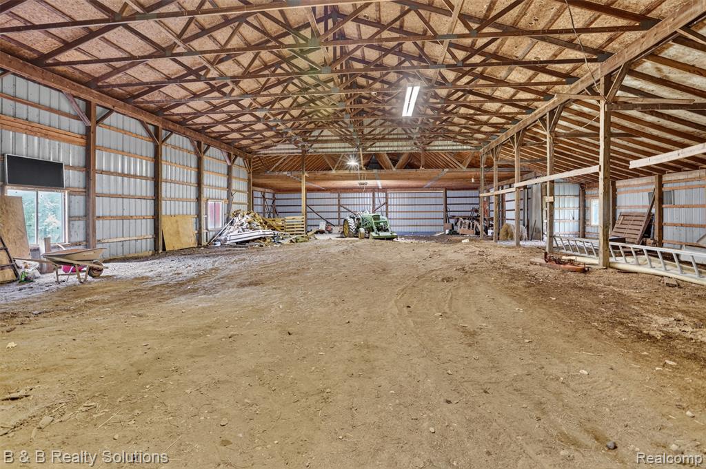 5544 Piersonville Road, Columbiaville, MI 48421 — Photo 38