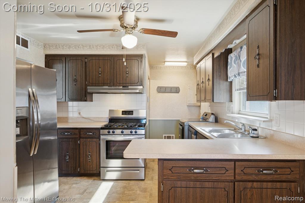 4943 Pardee Avenue N, Dearborn Heights, MI 48125 — Photo 9
