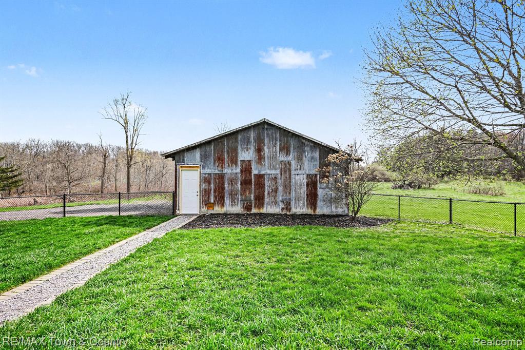 3733 Davenport Road, Metamora, MI 48455 — Photo 29