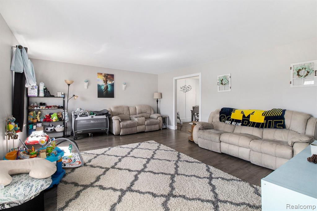 5426 W MOUNT MORRIS Road, Mount Morris, MI 48458 — Photo 5