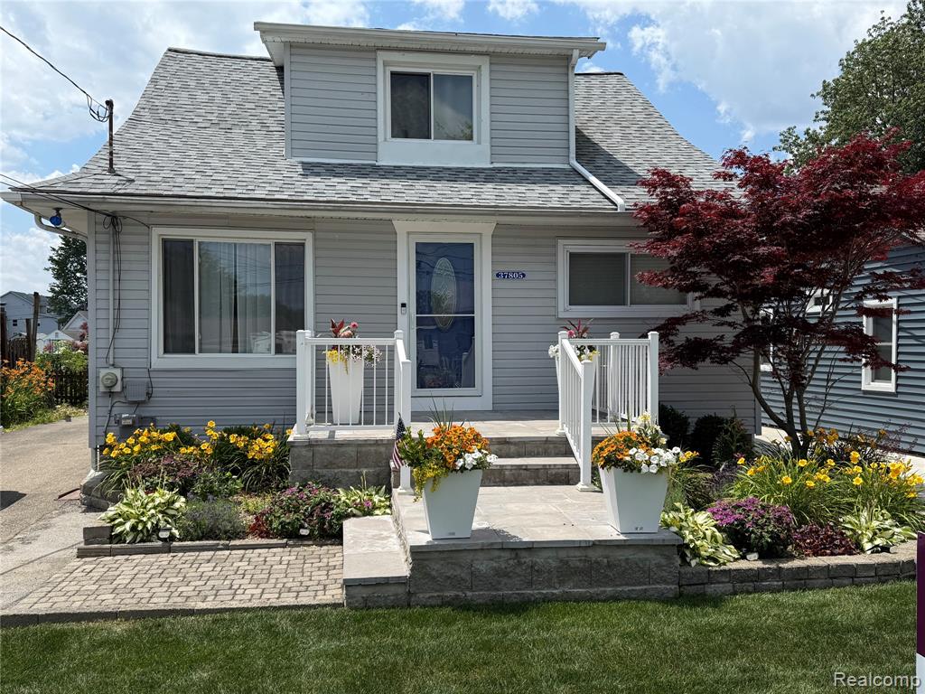 37805 Maplehill Street, Harrison Township, MI — front exterior