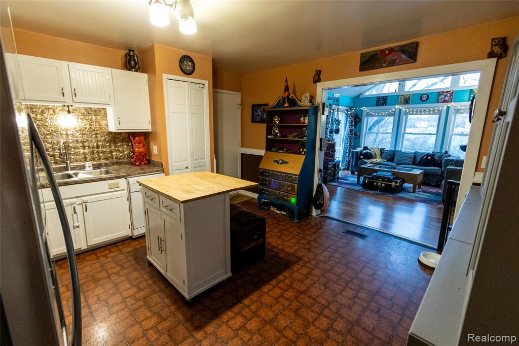 6358 Yorkshire North Riding Road, Flint, MI 48532 — Photo 6