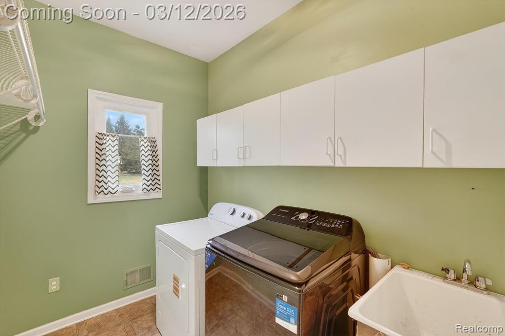 9172 Rotondo Drive, Howell, MI 48855 — Photo 40