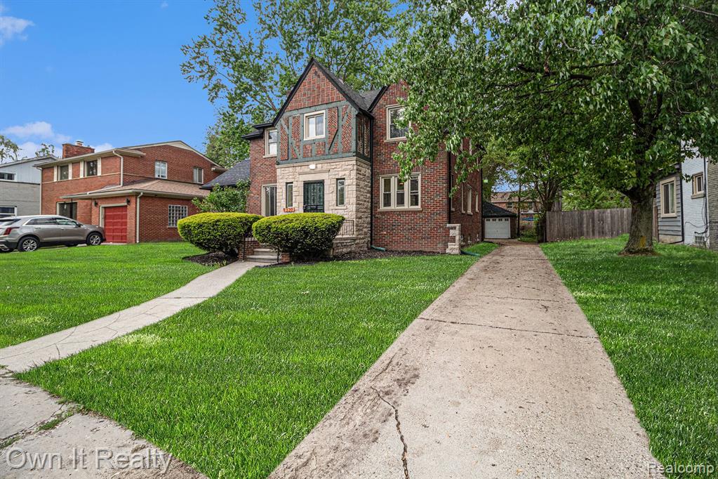 9320 W OUTER Drive, Detroit, MI 48219 — Photo 2