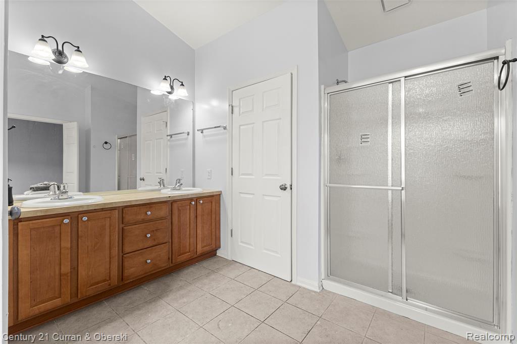 6900 Lakeway Street, Ypsilanti, MI 48197 — Photo 33