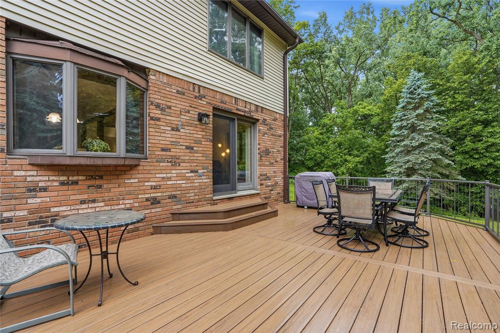 68345 Romeo Plank Road, Ray, MI — Photo 6