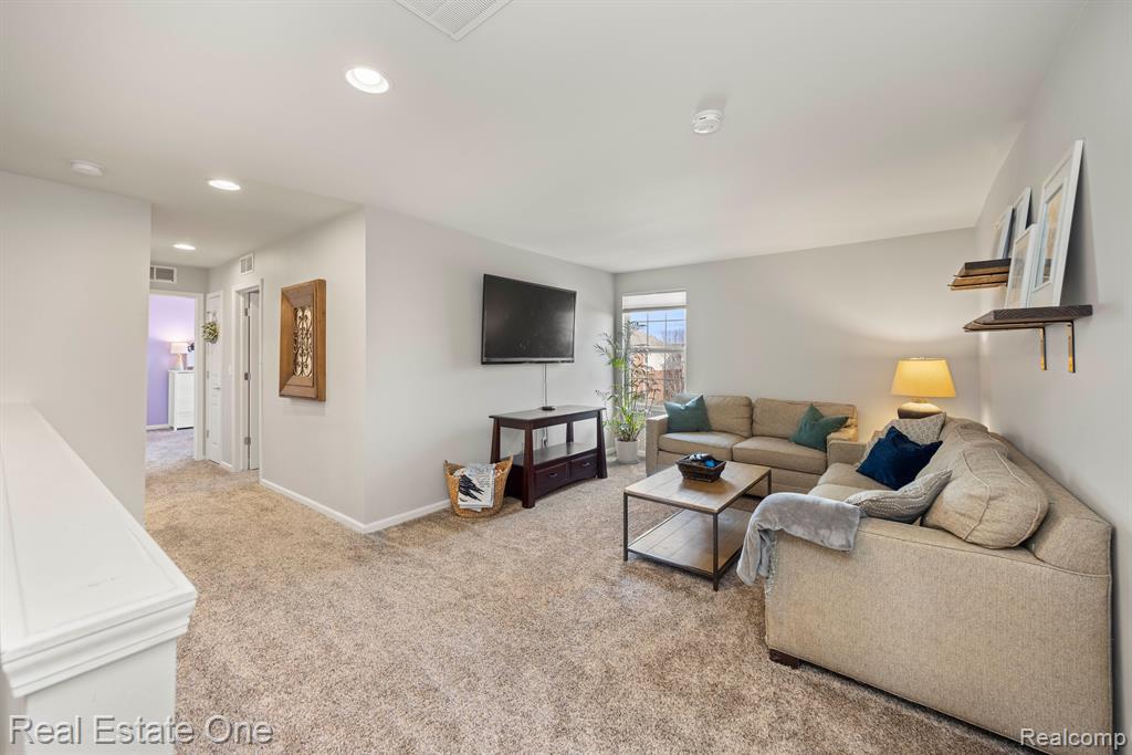 49159 Gaviota Lane, Macomb, MI 48044 — Photo 28