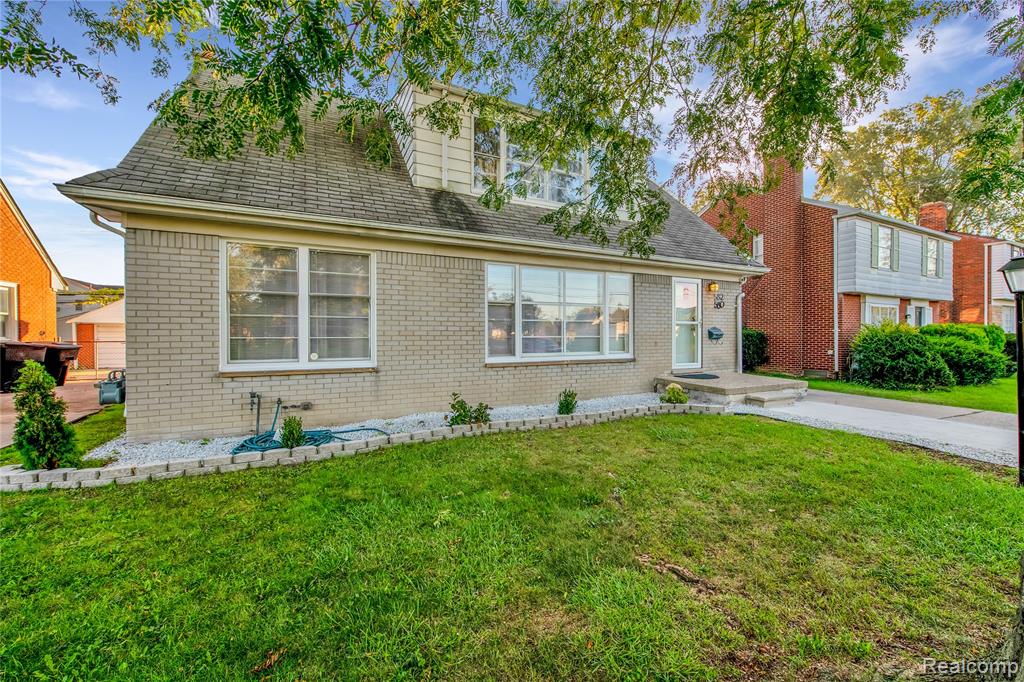 580 Alter Road, Detroit, MI 48215 — Photo 15