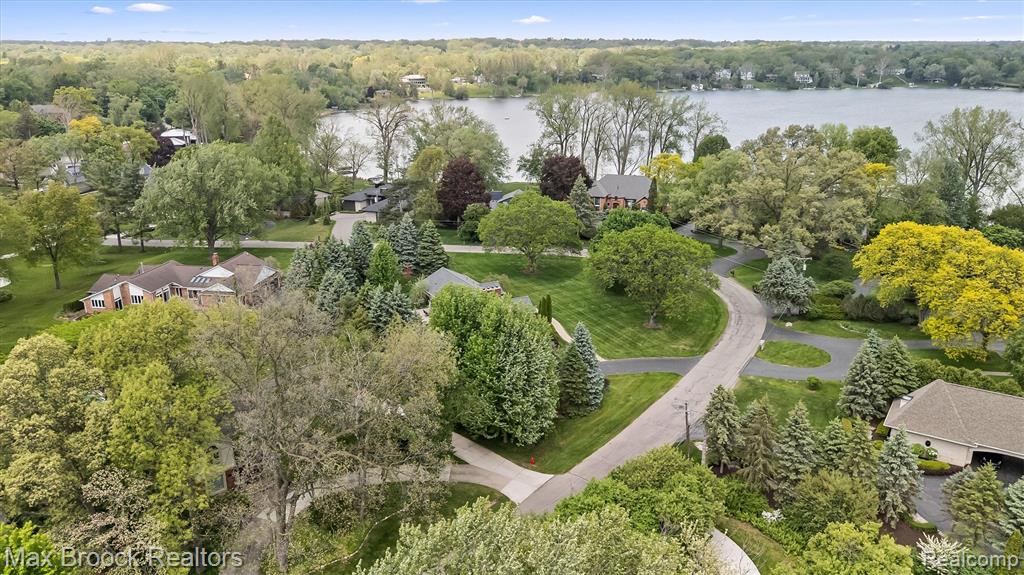 6280 Dakota Circle, Bloomfield Hills, MI 48301 — Photo 39