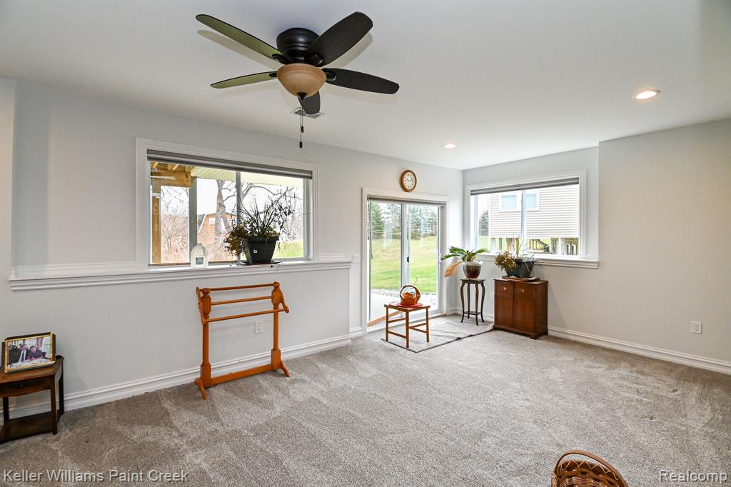 38 FOX HOLLOW Drive, Metamora, MI 48455 — Photo 36