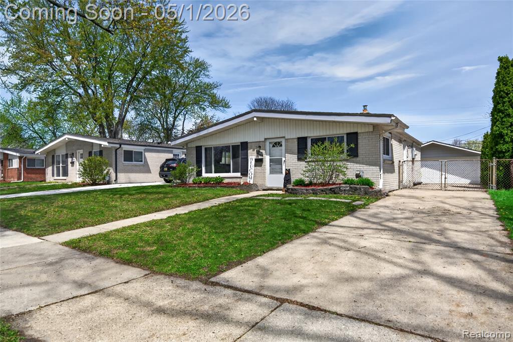 22813 Detour Street, Saint Clair Shores, MI 48082 — Photo 4