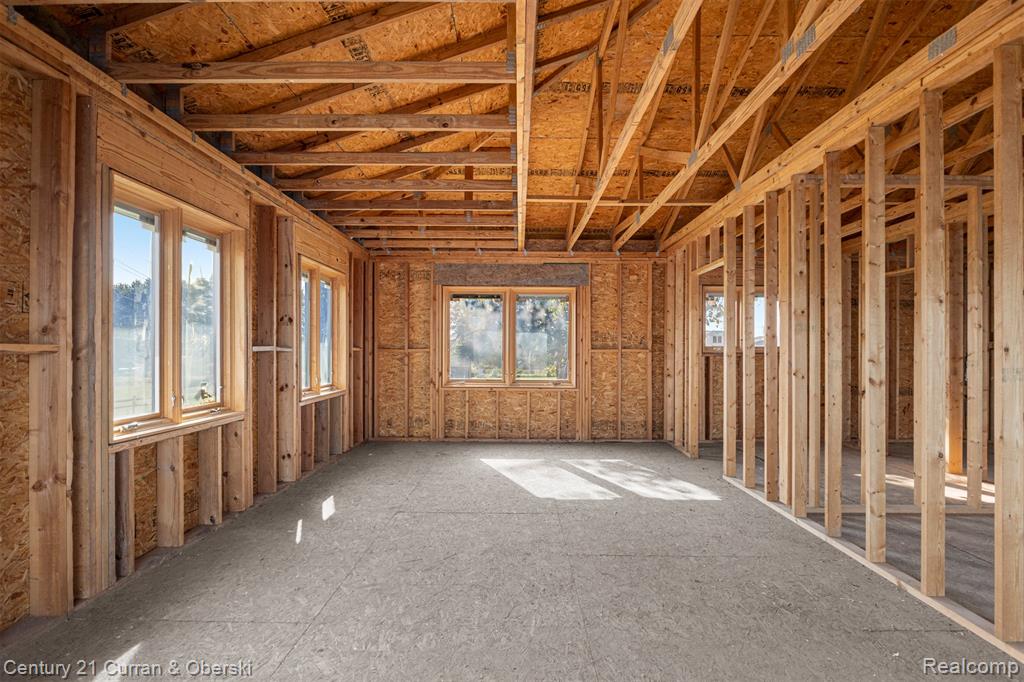 6809 Lakeshore Drive, Newport, MI 48166 — Photo 23
